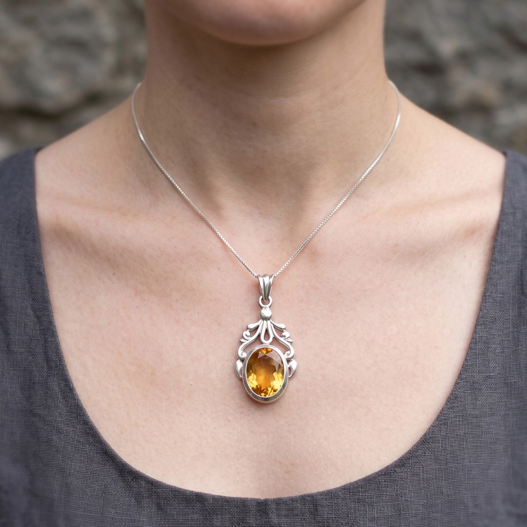 Lavender Scroll Oval Pendant Necklace - Image 3